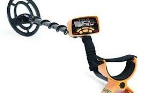 Garrett ACE 250 Metal Detector Garrett ACE 250 Metal Detector The Garrett ACE 250 Metal Detector is a great metal detector for beginners and experienced treasure hunters alike. This 2.7 lb detector operates at 6.5 kHz Frequency and comes standard with the waterproof 6.5x9" PROformance search coil. The coil can be submerged as deep as you like, but the control unit is not submersible. This would be perfect for the edges of a lake or even a shallow pond. The included Target ID functionality makes it great for hunting old coins, jewelry, relics, and other valuables and lets you know what treasure you may be about to unearth. If you are searching for artifacts on an archaeological site or if you are just looking for that buried treasure, you can do it with the ACE 250 from Garrett. Complete with adjustable arm cuff and an adjustable S-style shaft with a cushioned handle grip. Selection Modes: All Metal Mode (Zero Discrimination) Jewelry Mode Relics Mode Coins Mode Pinpoint Mode (When Pinpoint button is pressed)