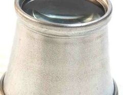 Description: Experience premium 7.5X magnification with this high-quality magnifier. Look through its glass lenses with a diameter of 22mm, this magnifier is perfect for a range of tasks requiring detailed inspection. Its durable aluminum body ensures longevity and reliability. Ideal for professionals, hobbyists, and enthusiasts alike.