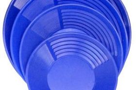 16 Inch Blue Gold Pan 16 Inch Blue Gold Pan - GPB16 16 Inch Heavy Duty 2 Stage Blue Pans are designed for quick and efficient panning Use the coarse riffles to rough pan and the fine riffles to sort extremely fine gold quickly and efficiently. All pans have instructions attached to the bottom of the pan. Ideal for beginners or professionals.