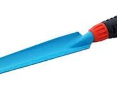 Gold Buddy Park Coin Popper The narrow, 7-inch long, heavy-duty steel blade is 1.5 inches wide at the widest point. Only 3/4 of an inch wide at the tip, it is perfect for digging coin-size targets. The best tool for recovering targets in grassy parks or any area where you want minimal surface disturbance. Weighs less than 8 ounces. The overall length is 12 inches. Because of the shape of the blade, this is also an excellent crevice tool for gold sniping.