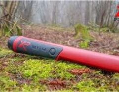 XP MI-4 Pinpointer - PPOINTER-MI4 Use alongside any metal detector The new XP Pinpointer MI-4 features: 6 easy to use modes 3 levels of sensitivity The MI-4 is waterproof to 6 meters Use on land and in fresh or saltwater LED, vibration, Loudspeaker ON/OFF Built in rechargeable battery system Ergonomic rubber hand grip Includes Lanyard and Rotating Holster Full 2 year warranty