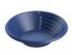 Minelab 10" Pro-Gold Single Riffle Pan - 3011-0327 10" Single Riffle Pan Combines 90° Riffles and a Flat Sidewall for Faster Sifting Dive into the amazing world of gold panning with Minelab's 10" Single Riffle Pan! This ingenious pan was designed with 90 degree riffles and a flat sidewall to ensure gold nuggets are tightly secured for easy retrieval. It comes in a contrasting blue color that the glimmer of gold can be easily spotted and recovered. The pan's lightweight material makes it perfect to take anywhere there is the promise of adventure and a big payday for children or adults. You'll love how this pan will turn even the most cynical gold hunter into a pro prospector in no time! Features: 10" in Diameter Comes In Blue Color Made with Lightweight Material Includes 90° Riffles and a Flat Sidewall