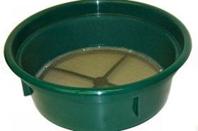 4 Mesh Classifying Sieve 4 Mesh Classifying Sieve Save time and improve your recovery with this 1/4 inch Classifying Sieve! Our Sieves are used for sizing material down before processing through a sluice box or gold pan. Stack various mesh grades together for multi-tiered classification! Conveniently fits over the top of most 5-gallon buckets and constructed of high-impact plastic and stainless steel mesh.